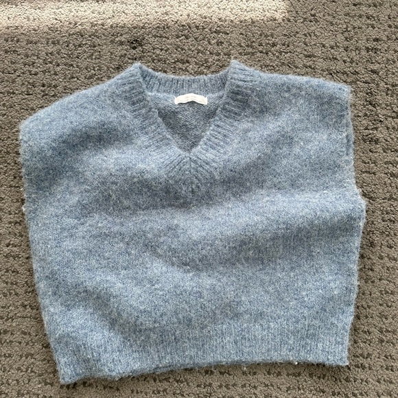 Oak + Fort blue fuzzy sweater vest - Picture 2 of 5